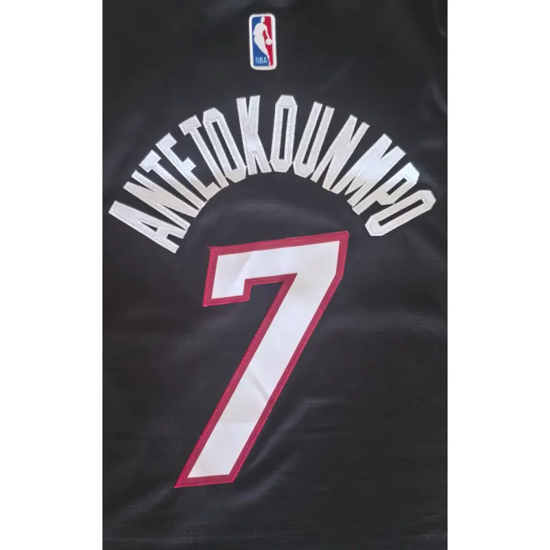 Camiseta Giannis Antetokounmpo #7 Miami Heat Negro Statement Edition