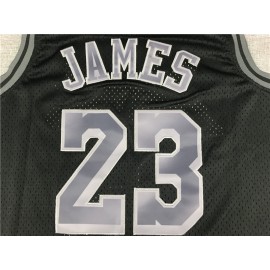 Camiseta LeBron James #23 Los Angeles Lakers Negro Classic Edition Camiseta LeBron James #23 Los Angeles Lakers Negro Classic Edition