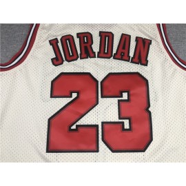 Camiseta Michael Jordan #23 Chicago Bulls 1995/96 Beige Hardwood Classics Camiseta Michael Jordan #23 Chicago Bulls 1995/96 Beige Hardwood Classics